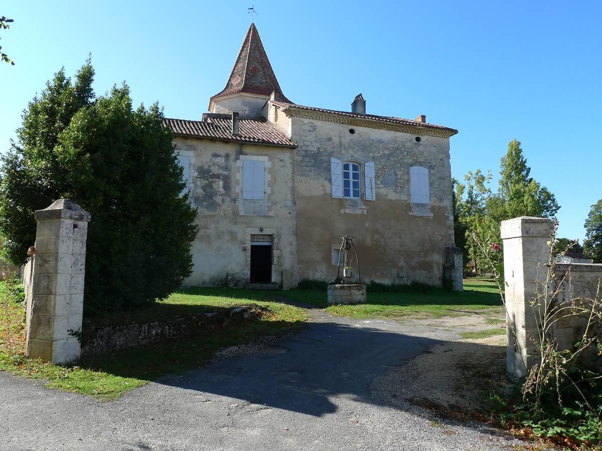 Bourguette Holiday home *